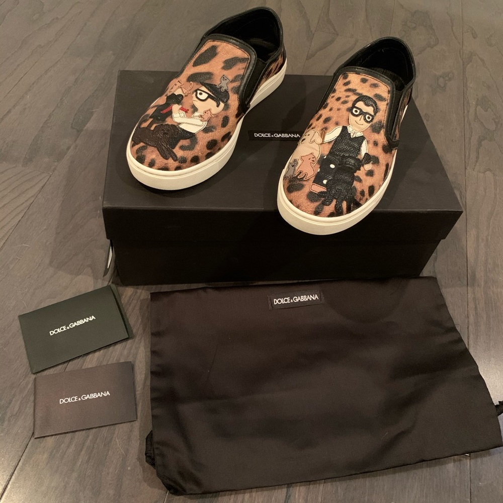 SOLD!!! Dolce and Gabbana Slip On Sneakers/36.5